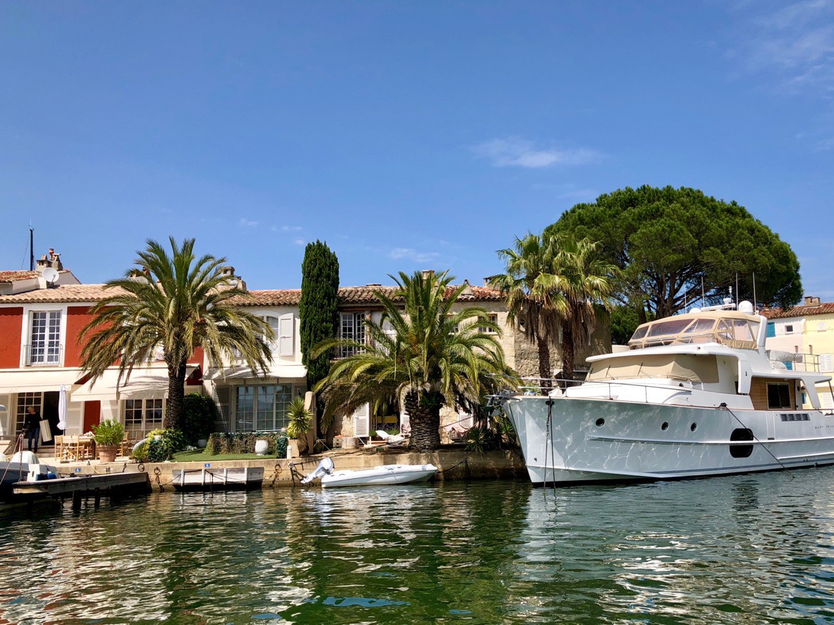 Port Grimaud - the Venice of the French Riviera - attractions